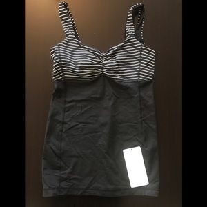 NWT Lululemon Sz 8 Aria Tank in Parallel Stripe